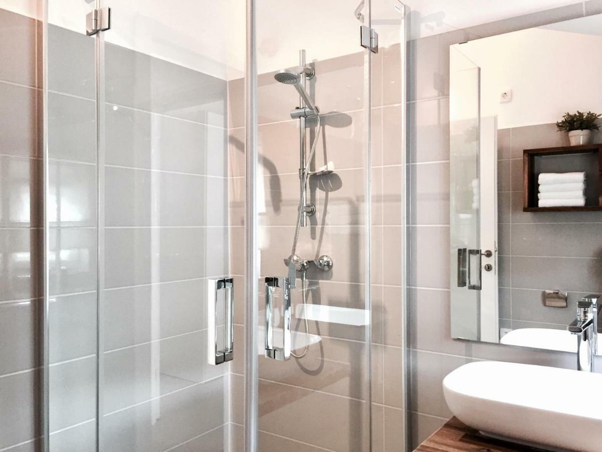 Apartmani Zivaljic Трогір Екстер'єр фото